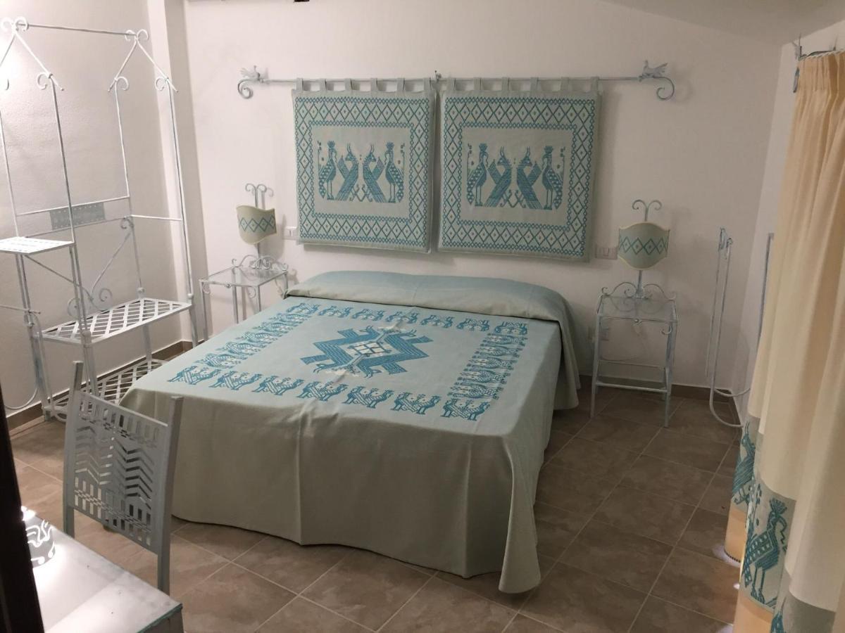 A Ruota Libera Hotel Samugheo Екстер'єр фото